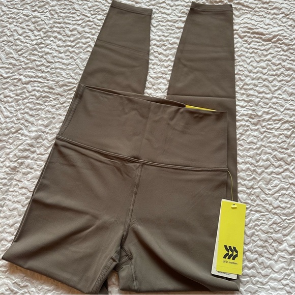 All In Motion Women's Everyday Soft Ultra High Rise Leggings Taupe Dark Brown S - Picture 4 of 8